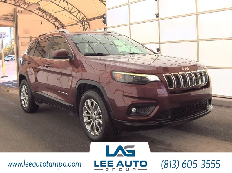 2019 Jeep Cherokee Latitude photo 3