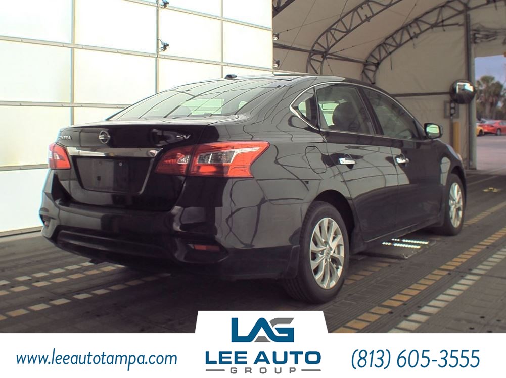 2017 Nissan Sentra SV photo 3