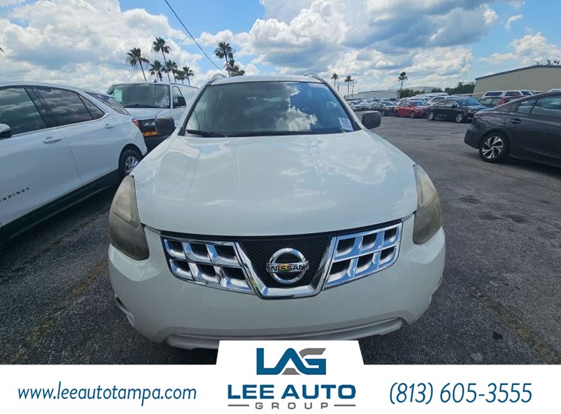 2015 Nissan Rogue Select S photo 4