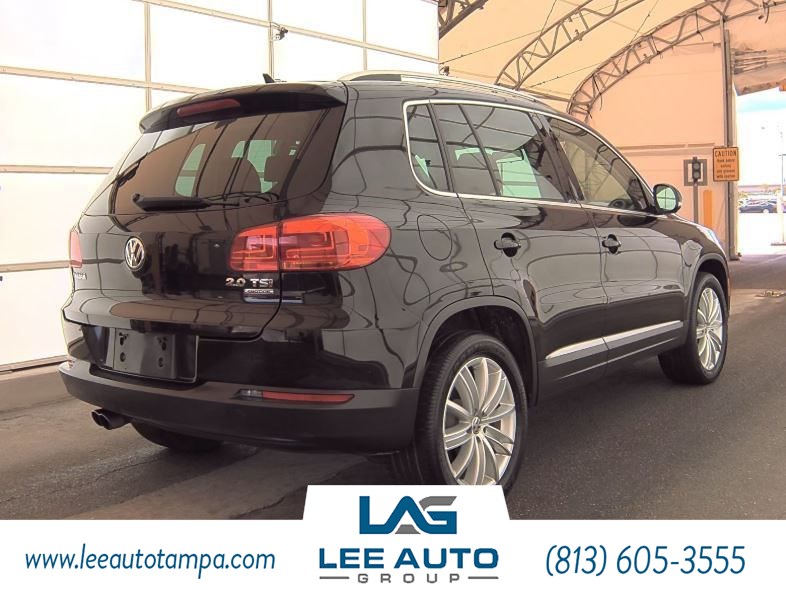 2014 Volkswagen Tiguan SEL photo 3