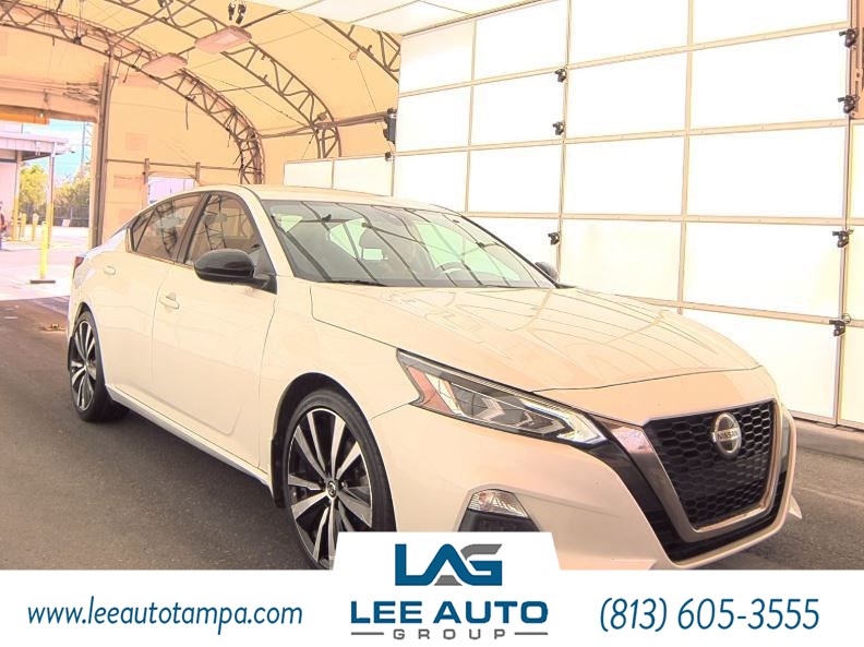 2020 Nissan Altima 2.5 SR photo 4