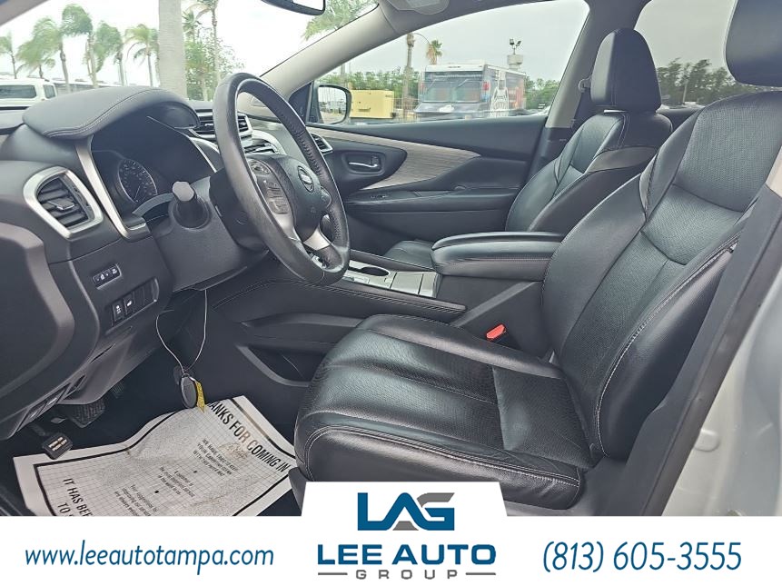 2016 Nissan Murano SL photo 2