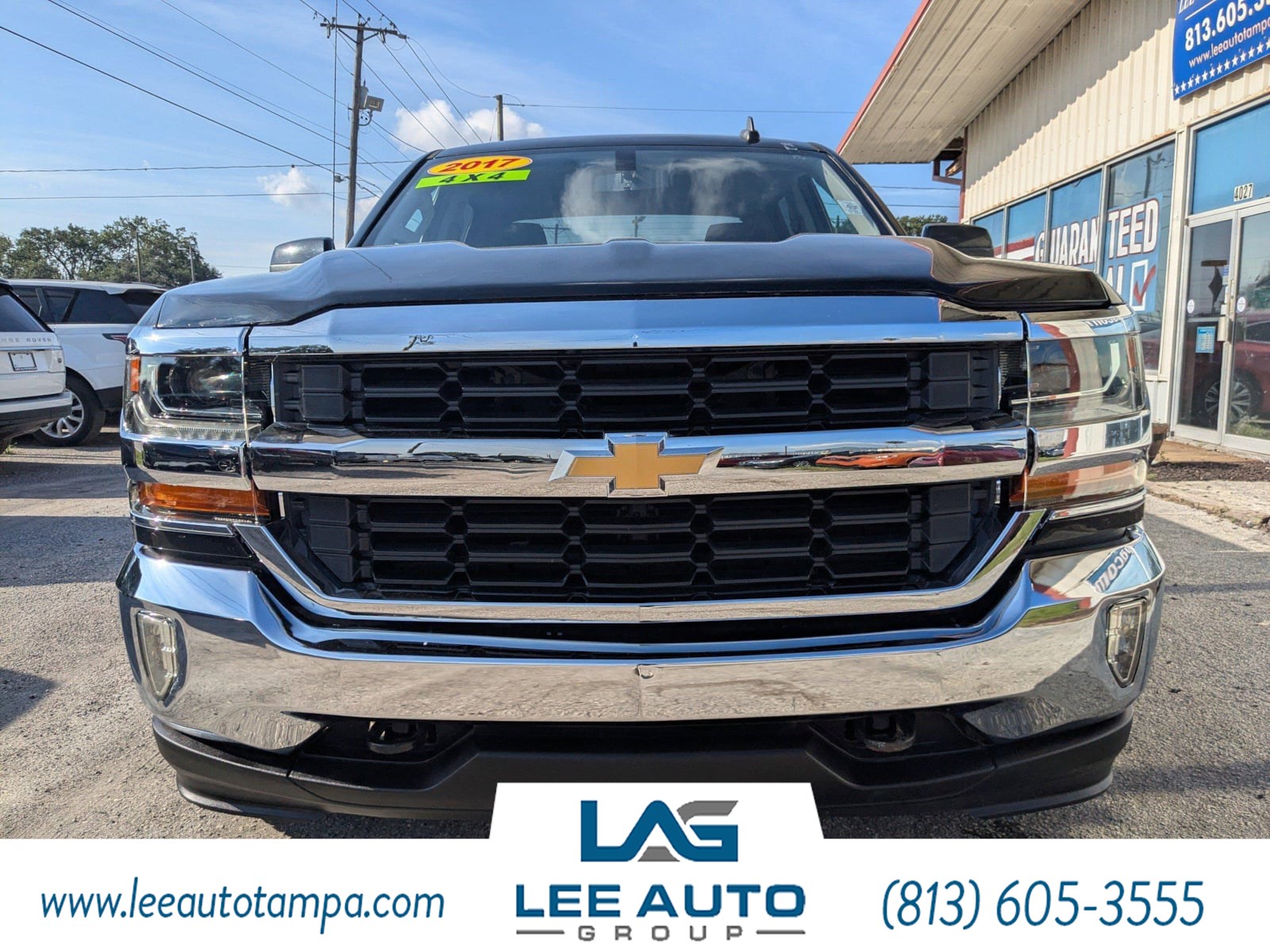 2017 Chevrolet Silverado 1500 LT photo 3
