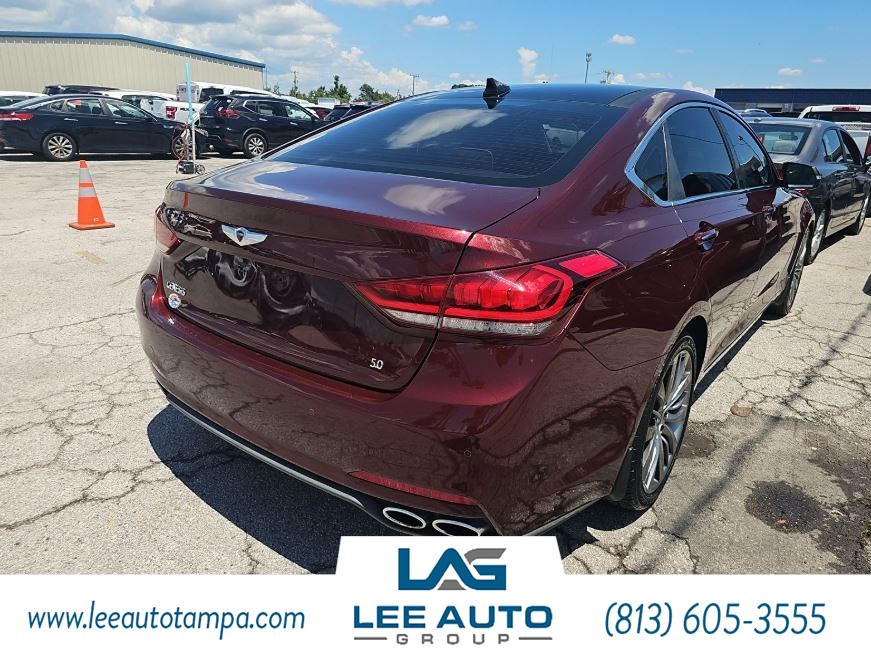 2015 Hyundai Genesis 5.0 photo 3