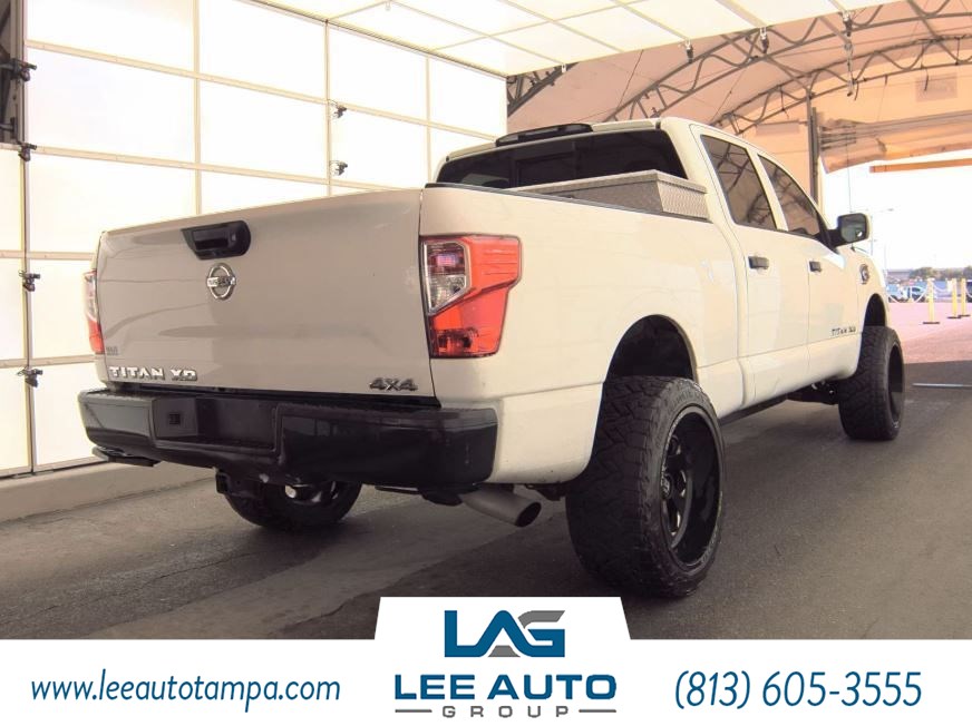 2019 Nissan Titan S photo 3