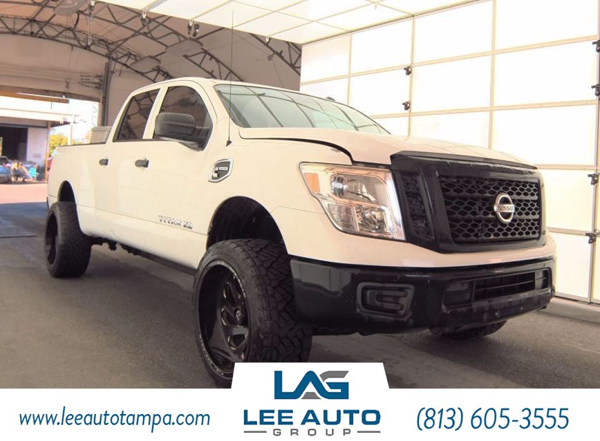 2019 Nissan Titan S photo 4