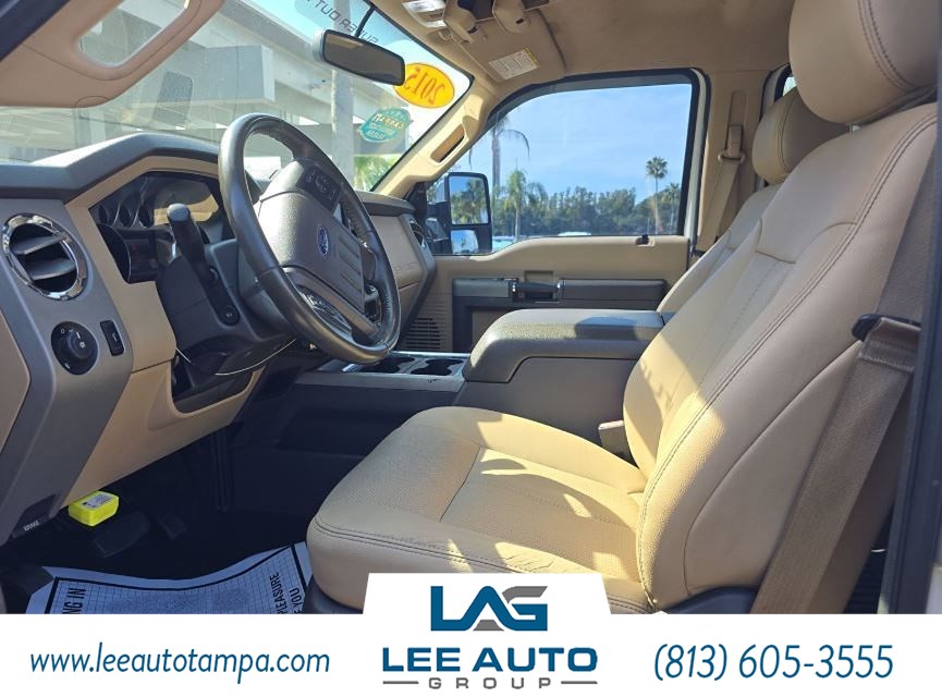 2015 Ford F-250 Lariat photo 2