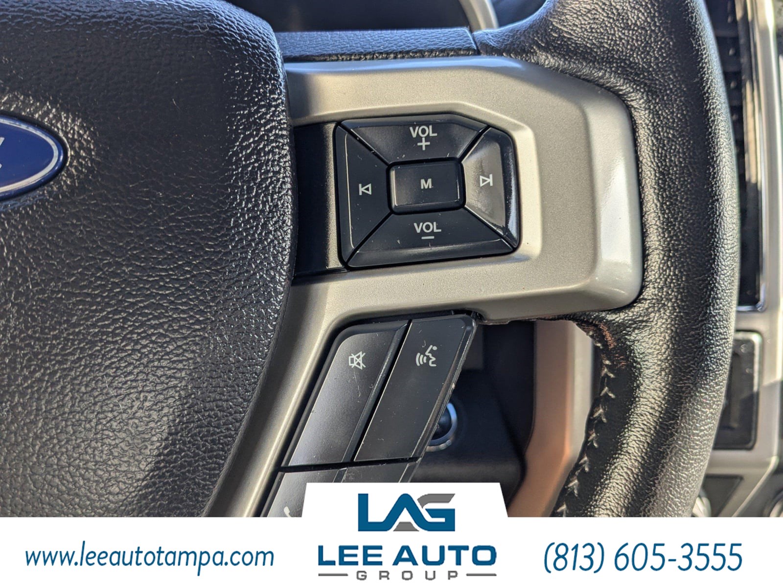 2017 Ford F-150 Lariat photo 22