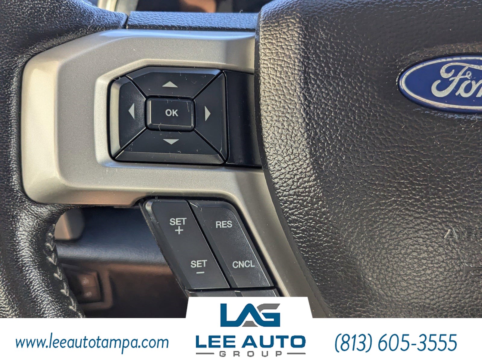 2017 Ford F-150 Lariat photo 21