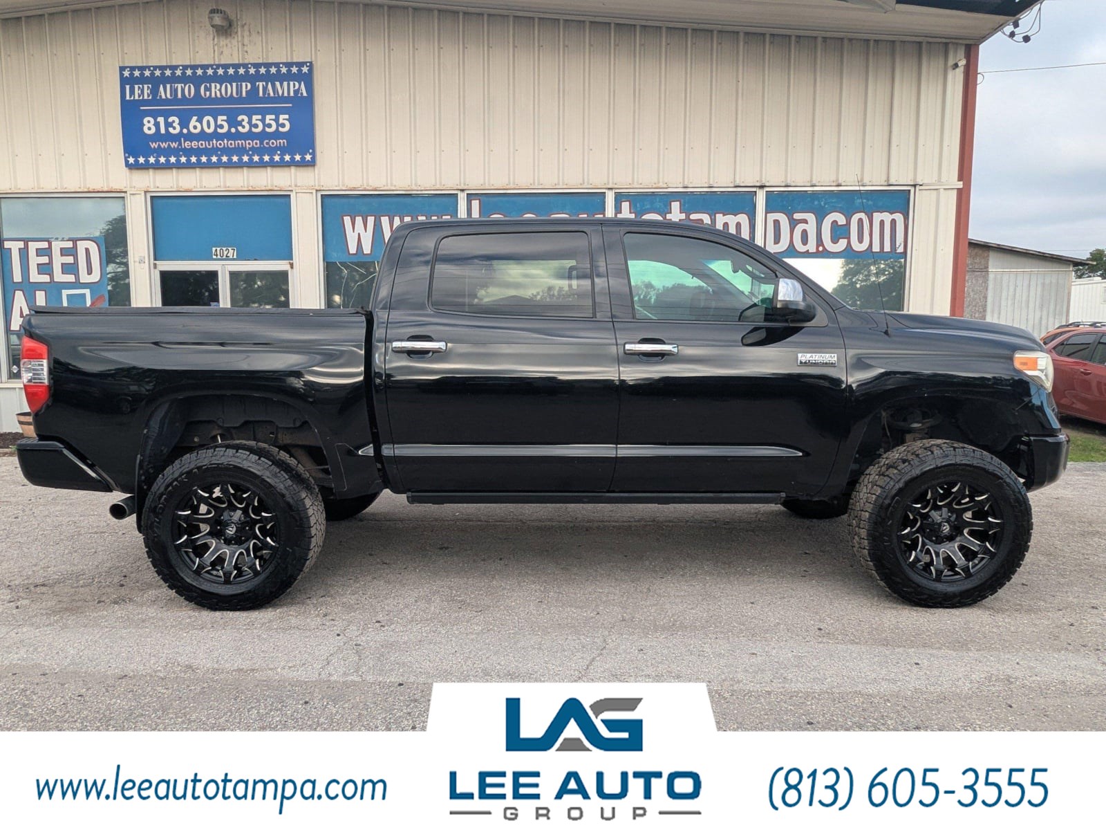 2017 Toyota Tundra Platinum photo 3