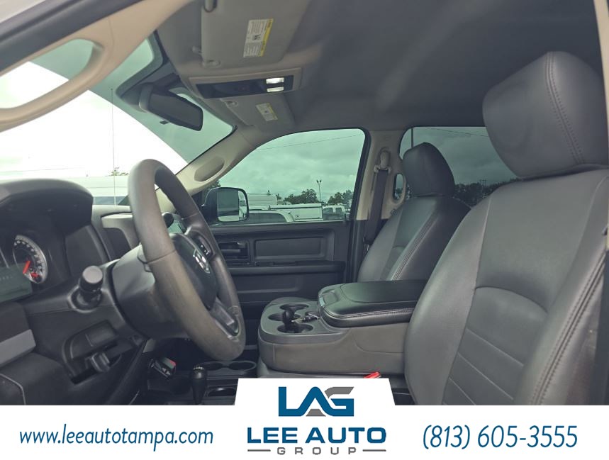 2015 Ram 3500 Tradesman photo 4