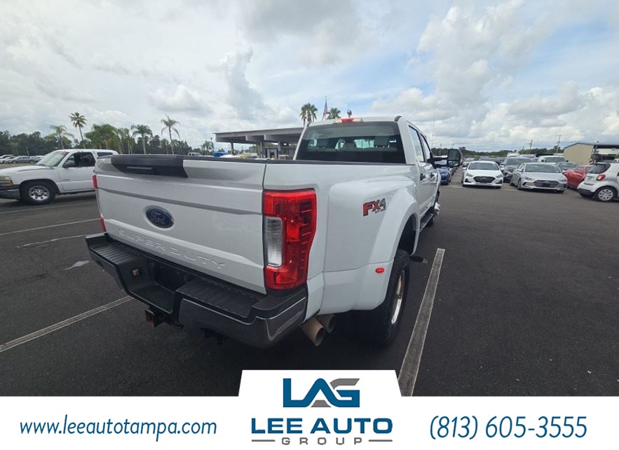 2017 Ford F-350 XL photo 2