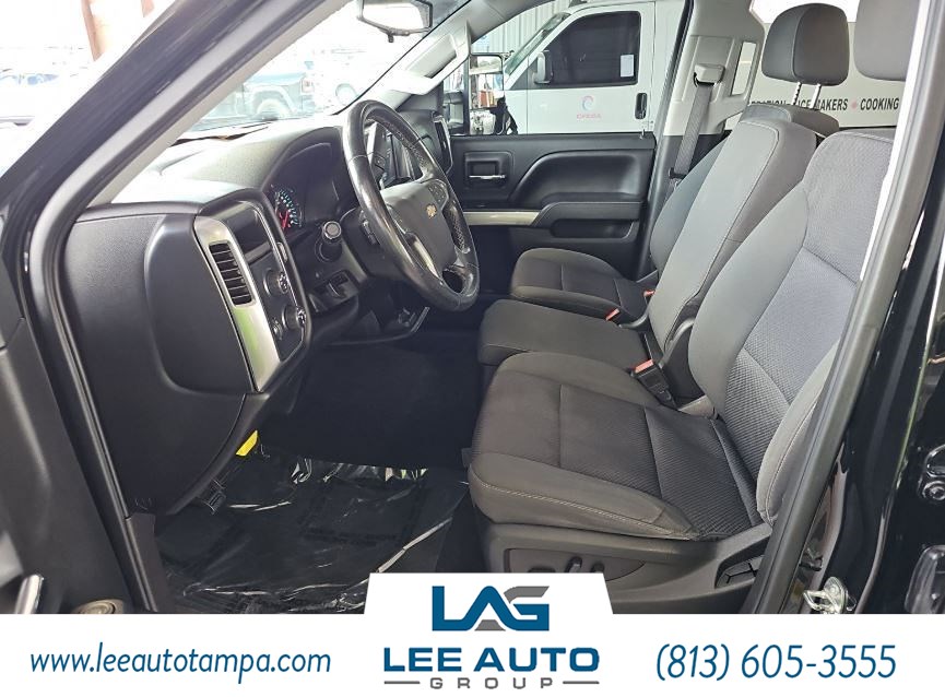 2016 Chevrolet Silverado 1500 LT photo 4