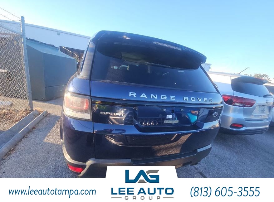 2015 Land Rover Range Rover Sport HSE photo 3