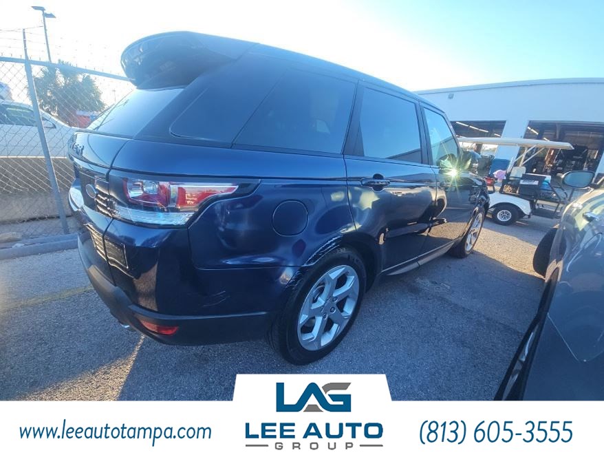 2015 Land Rover Range Rover Sport HSE photo 2