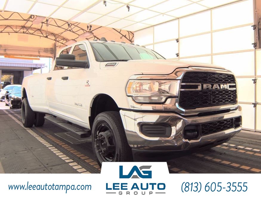 2021 Ram 3500 Tradesman photo 3
