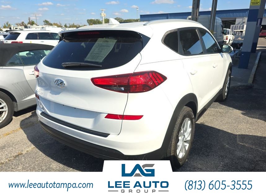 2021 Hyundai Tucson Value photo 2