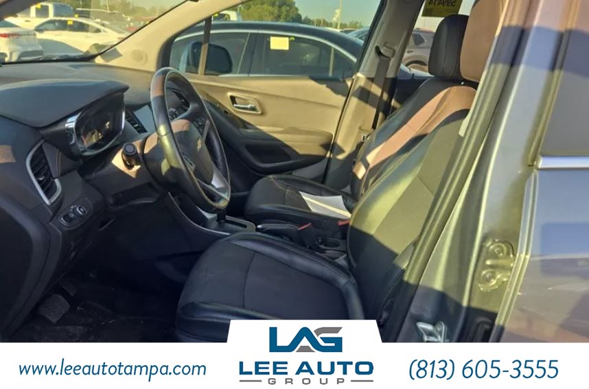 2020 Chevrolet Trax LT photo 4