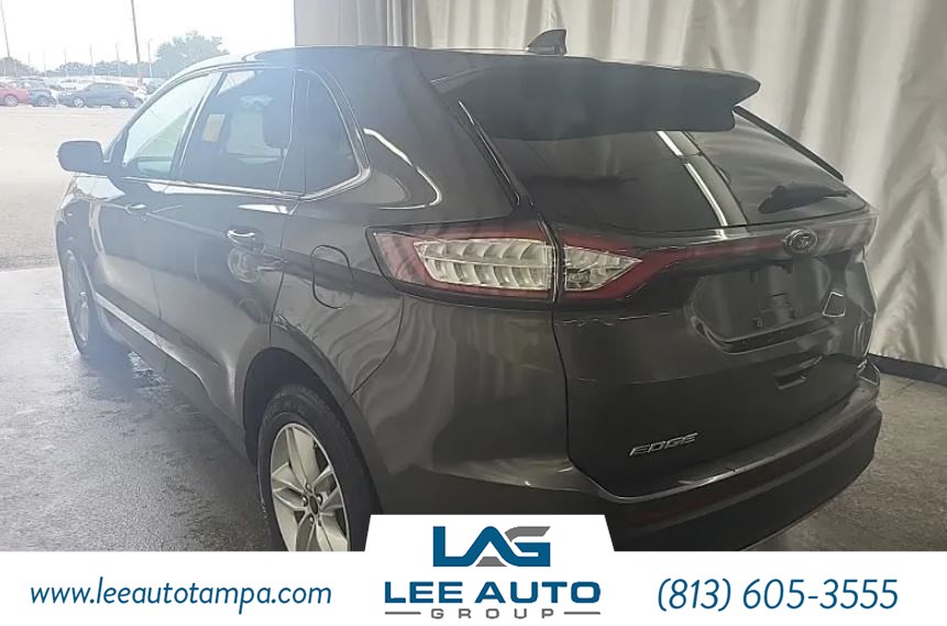2016 Ford Edge SEL photo 2
