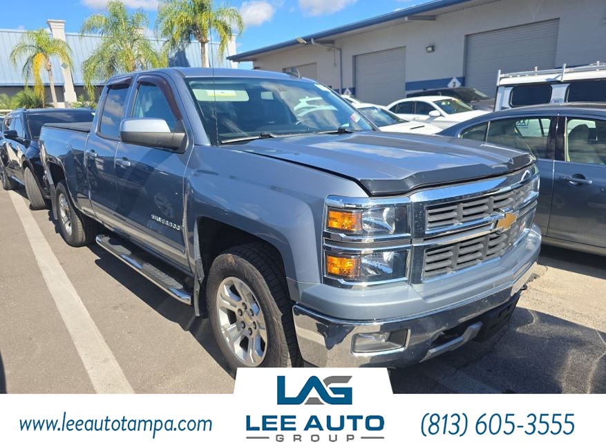 2015 Chevrolet Silverado 1500 LT photo 3