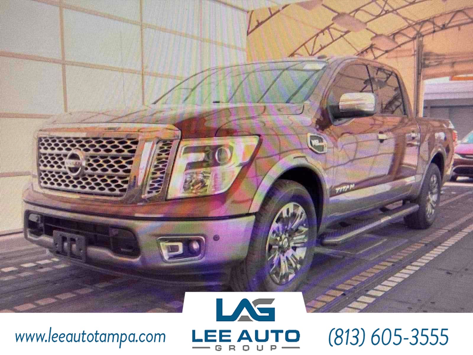 2017 Nissan Titan Platinum Reserve 4X2 Crew Cab's photo
