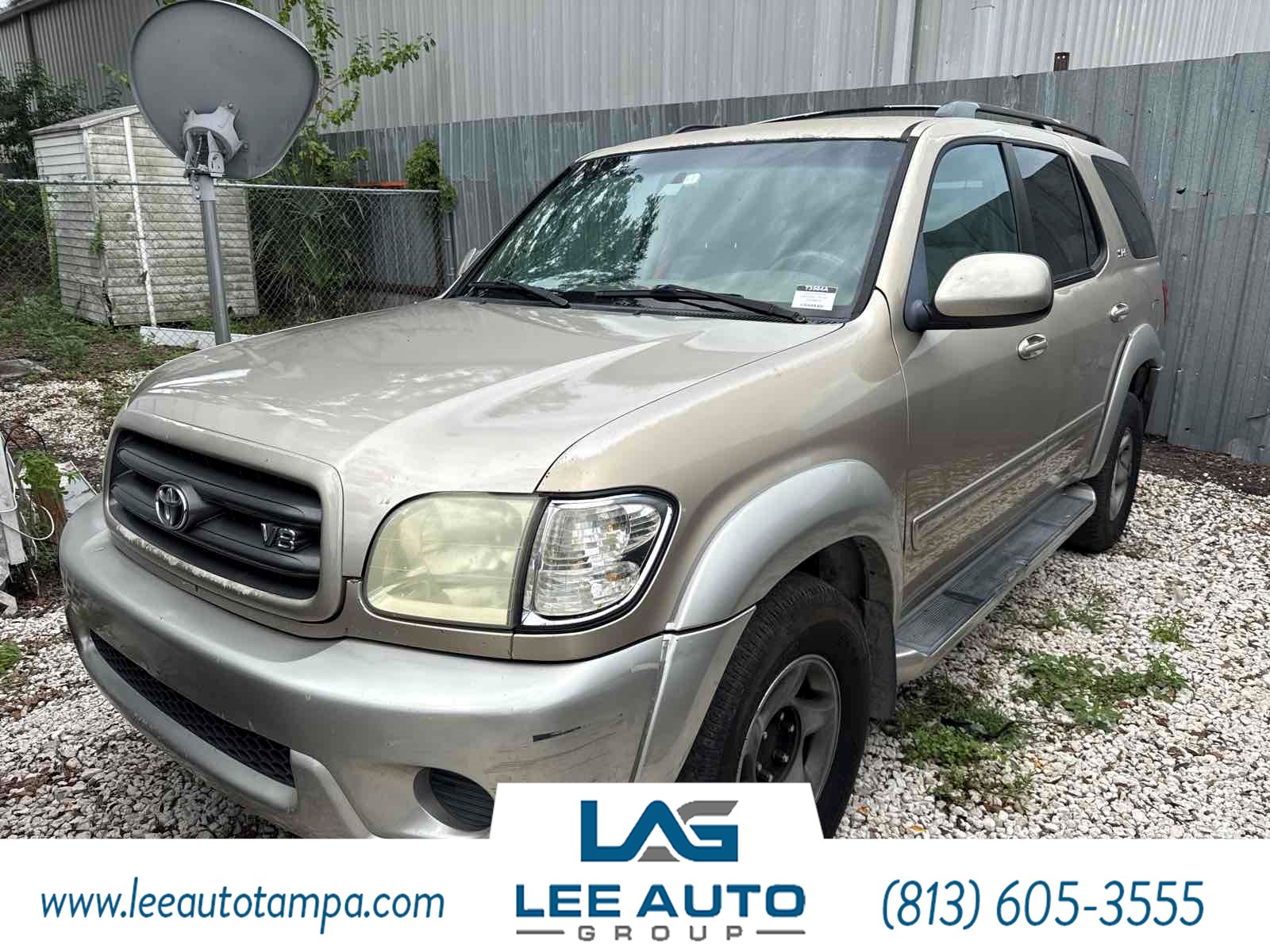 2002 Toyota Sequoia SR5 4x4's photo