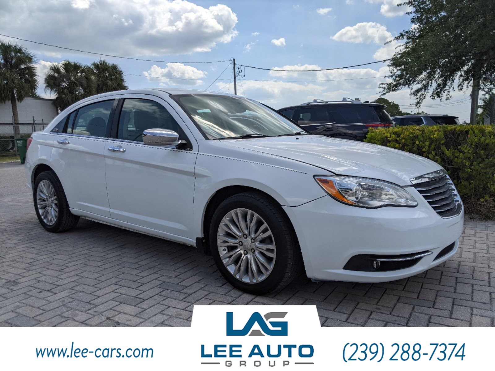 2011 Chrysler 200 Limited