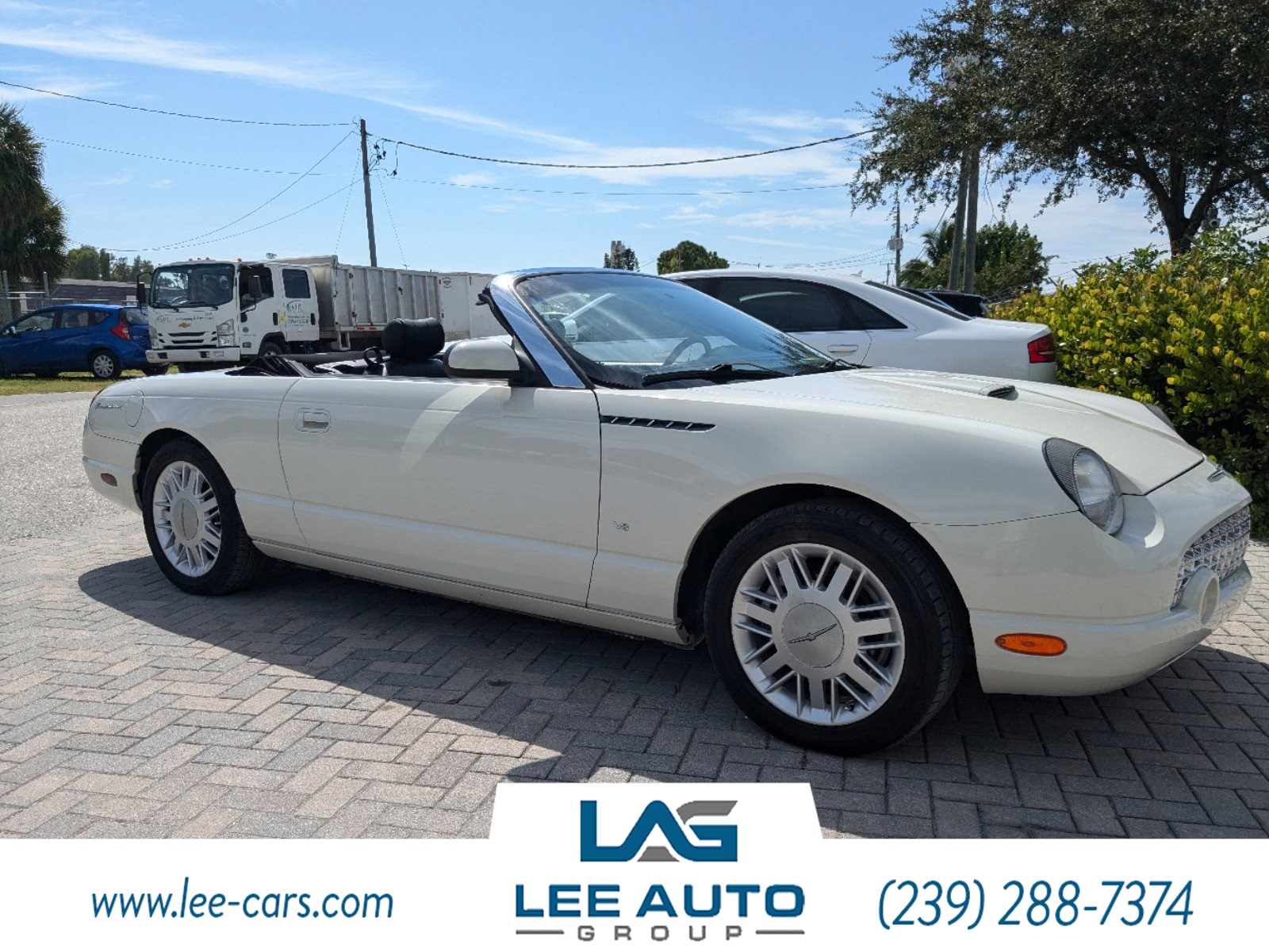 2003 Ford Thunderbird Deluxe