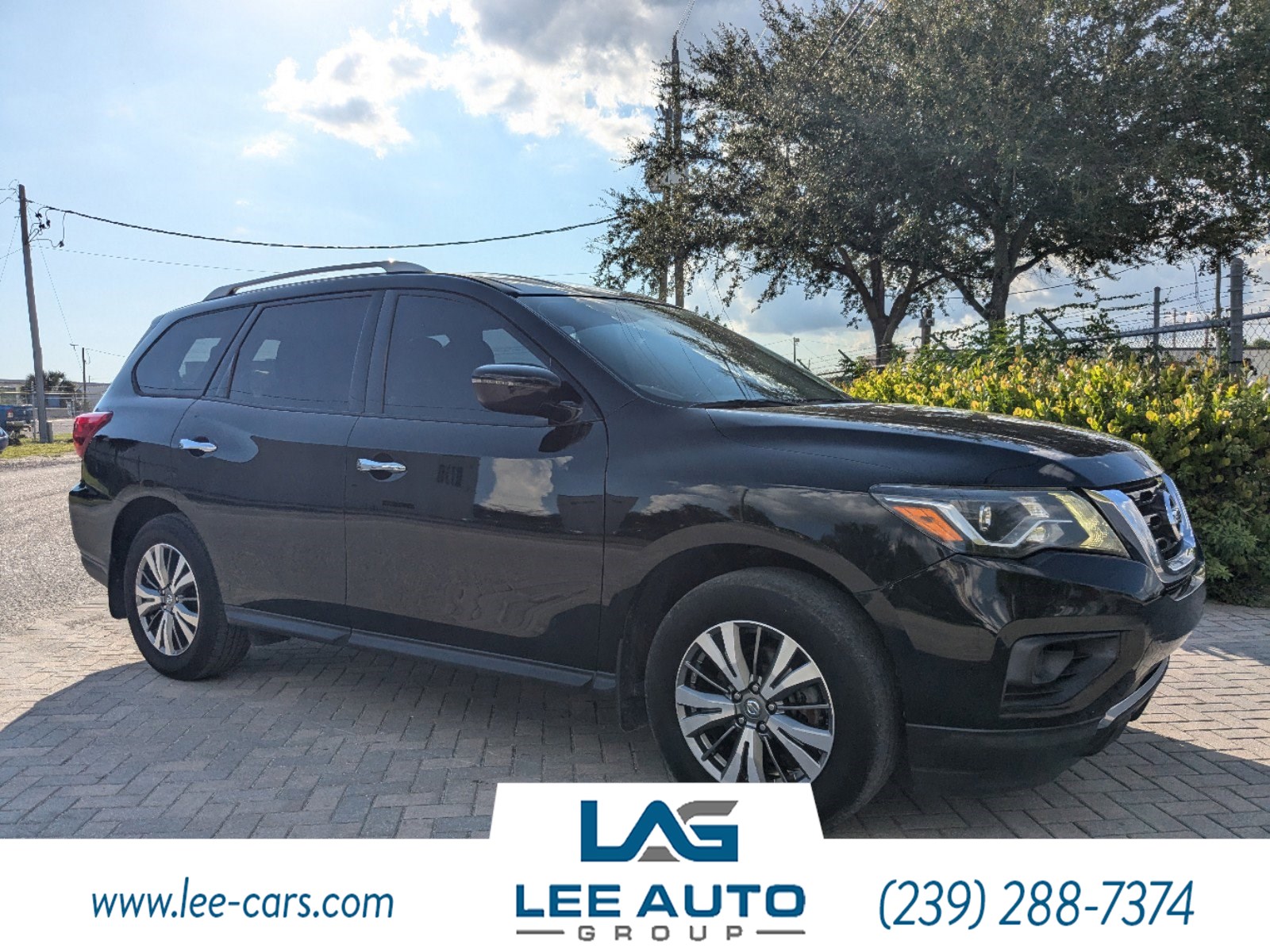 2019 Nissan Pathfinder S