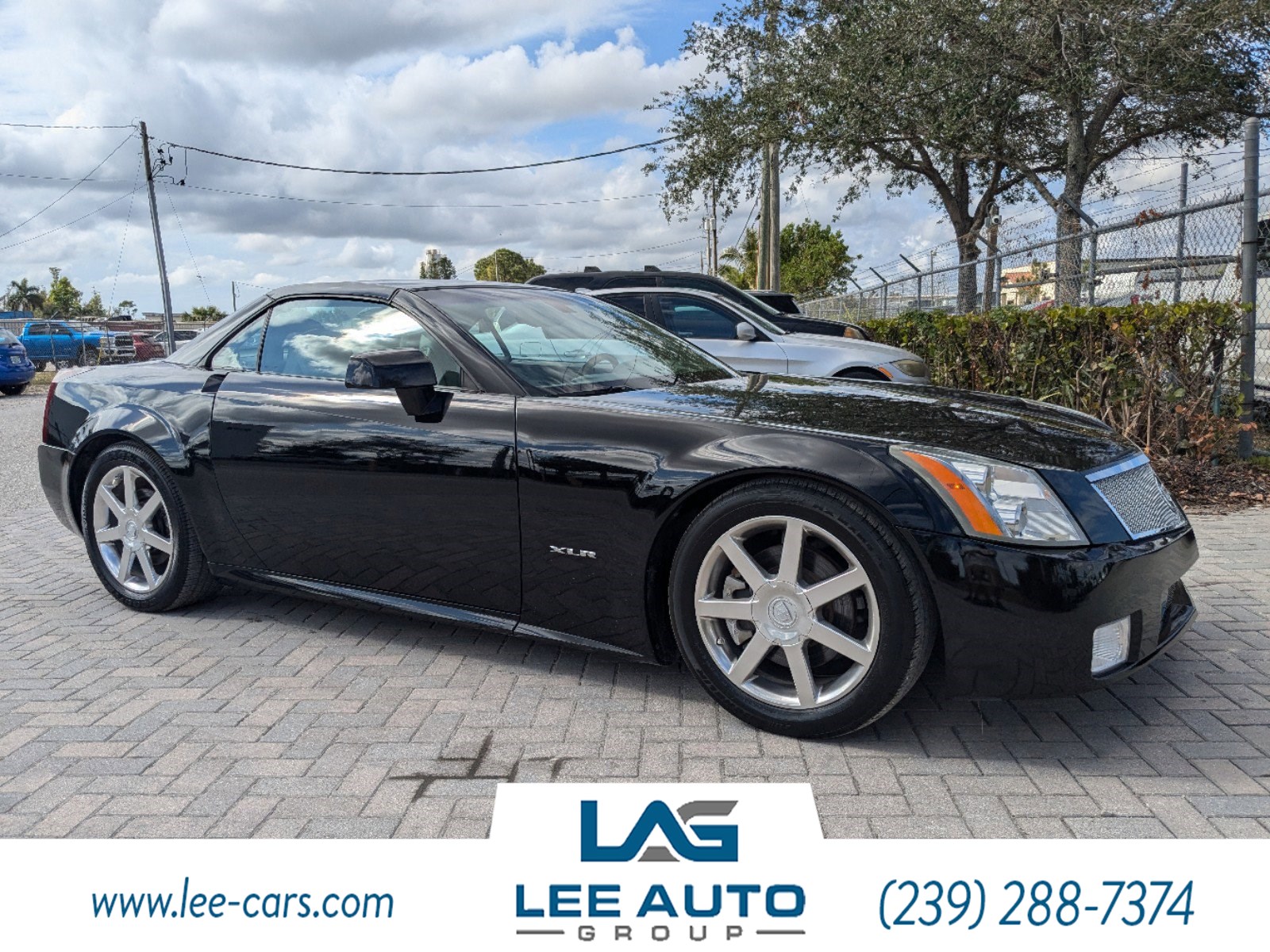 2004 Cadillac XLR 