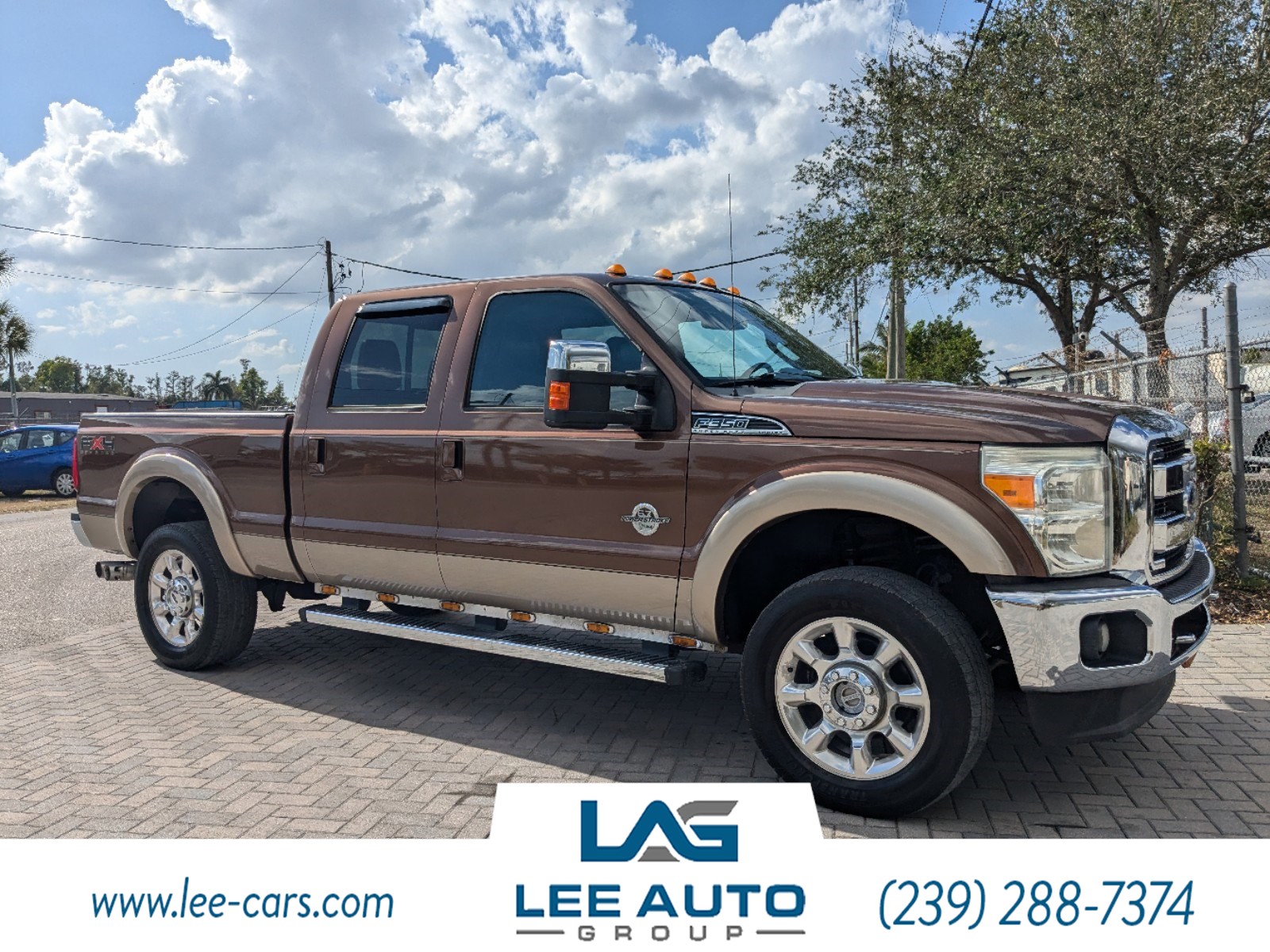 2011 Ford Super Duty F-350 SRW Lariat