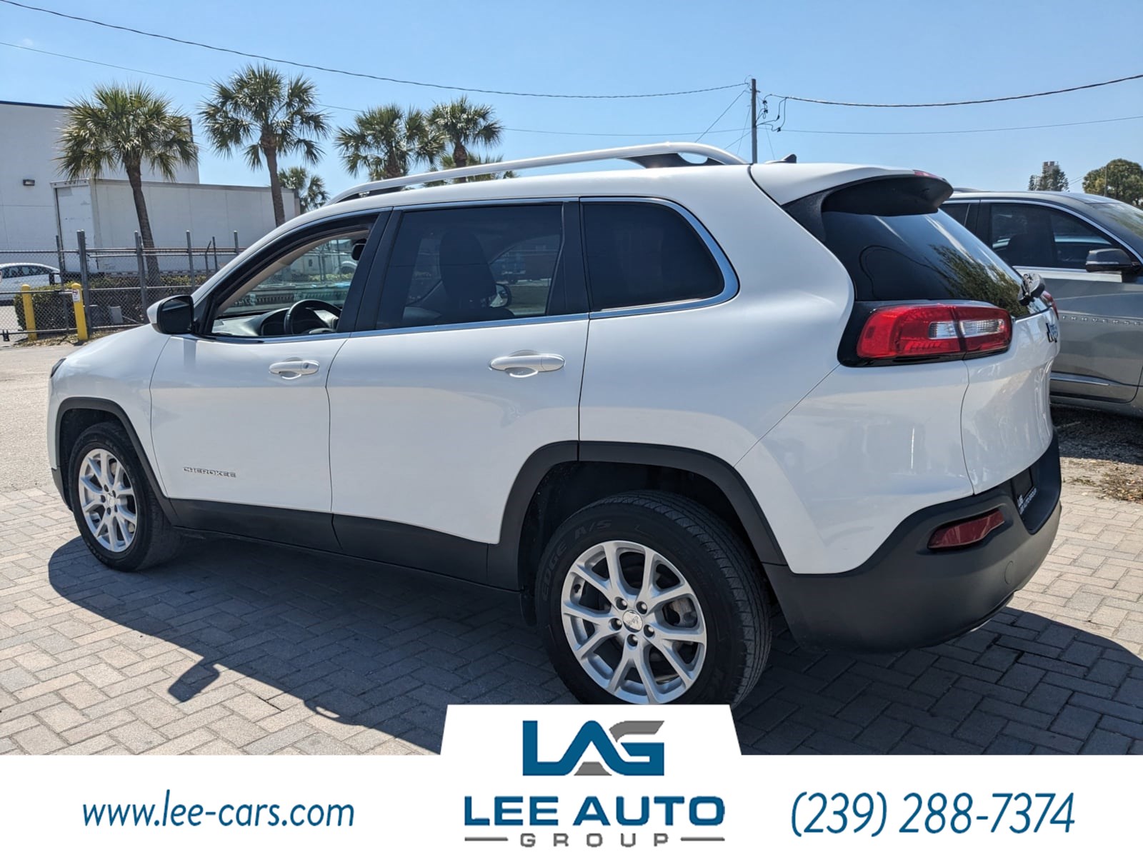 2015 Jeep Cherokee Latitude photo 5