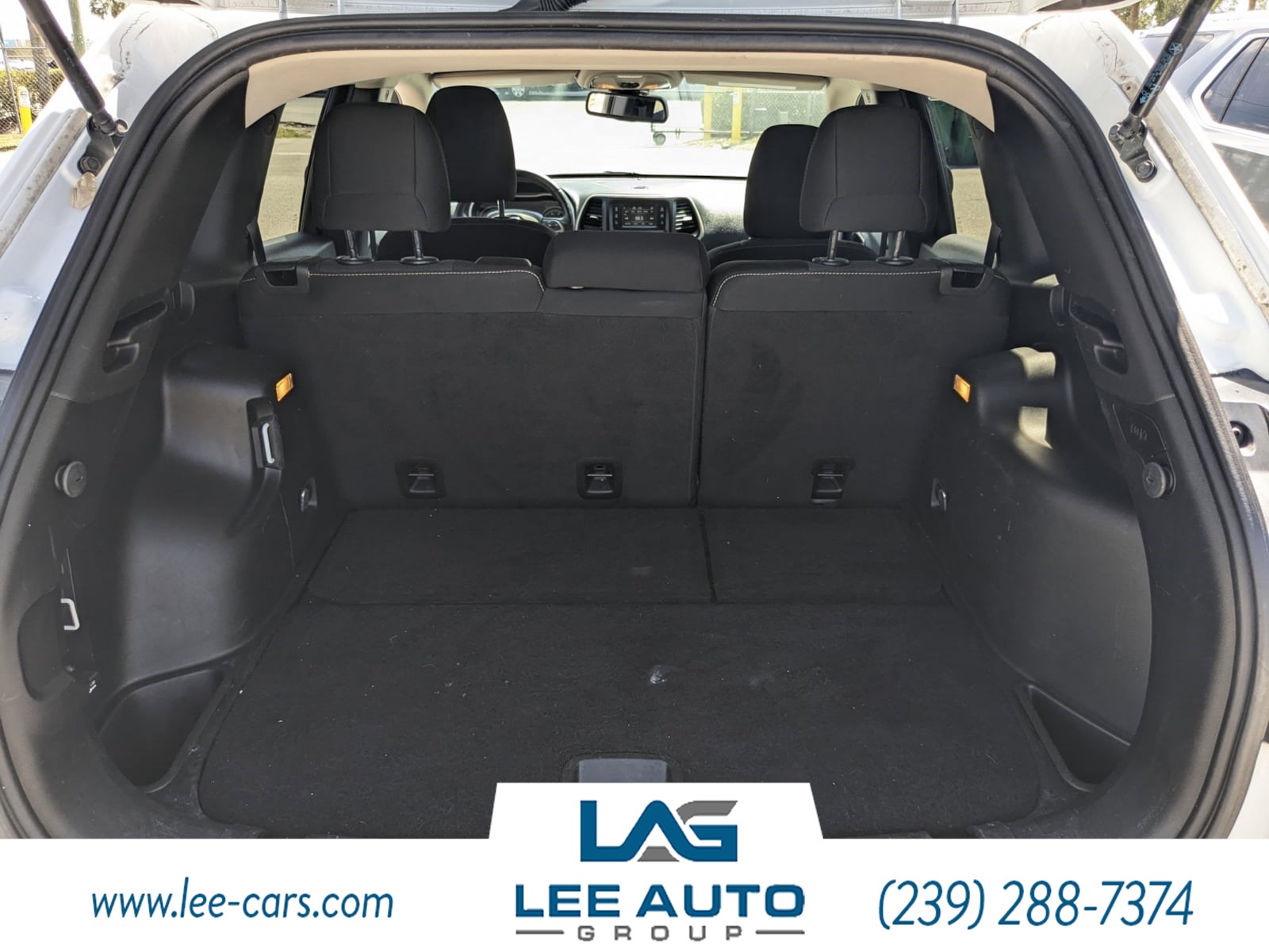 2015 Jeep Cherokee Latitude photo 11