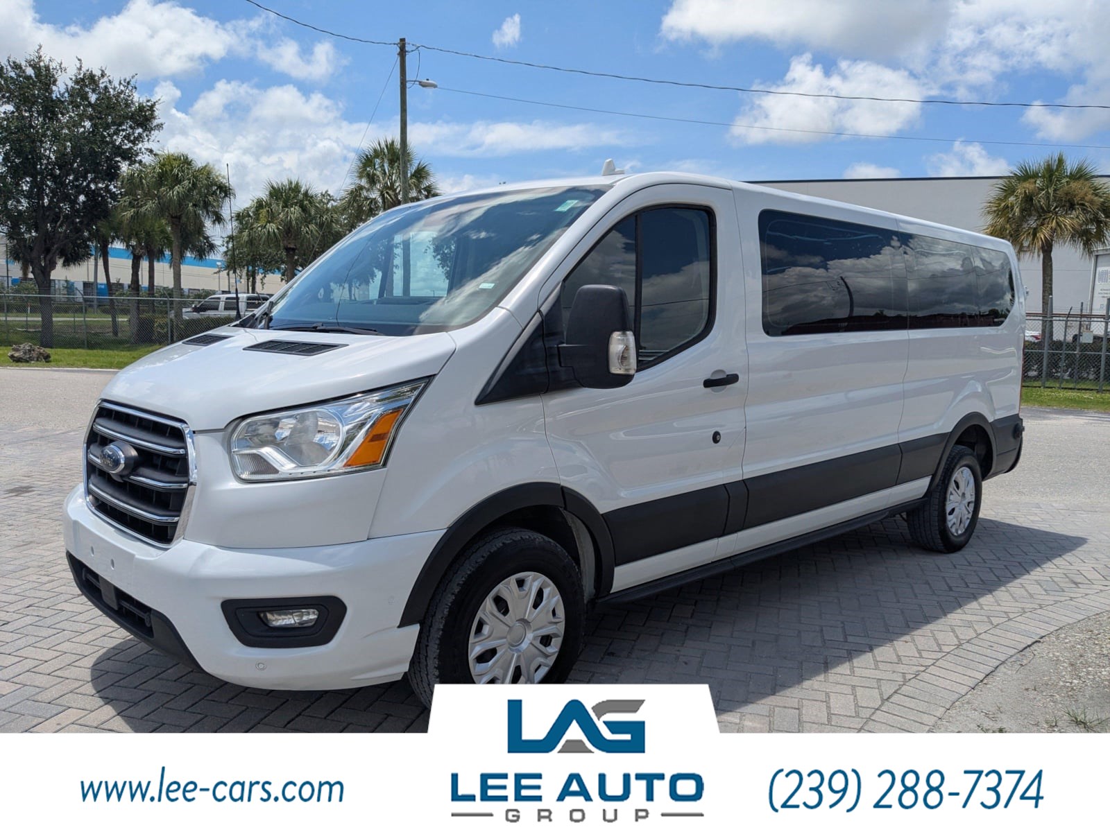 2020 Ford Transit Passenger XLT photo 6