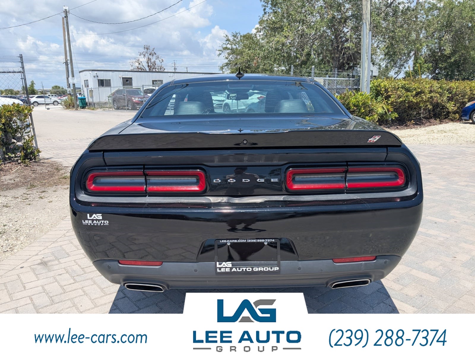 2019 Dodge Challenger SXT photo 4