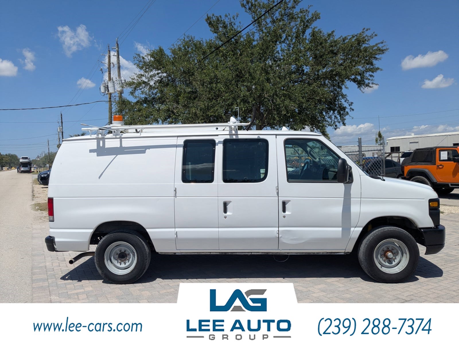 2014 Ford E-150 photo 2