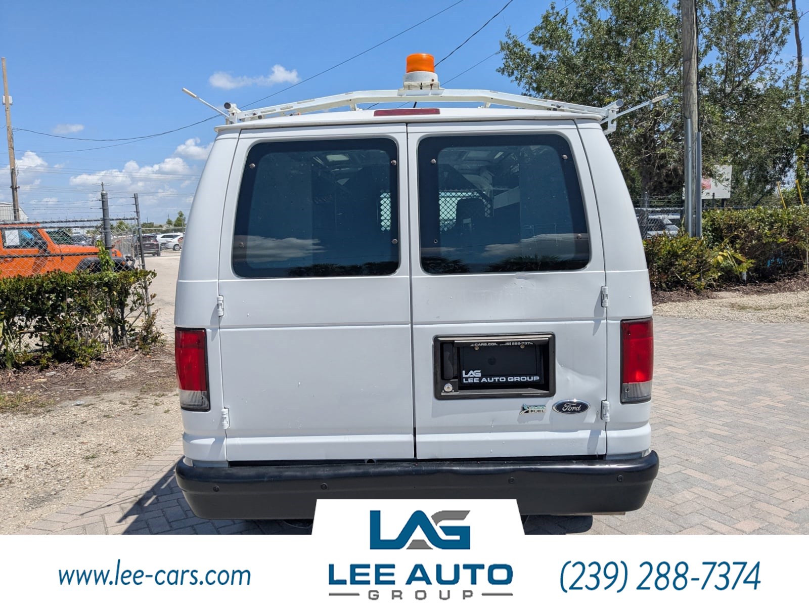 2014 Ford E-150 photo 4