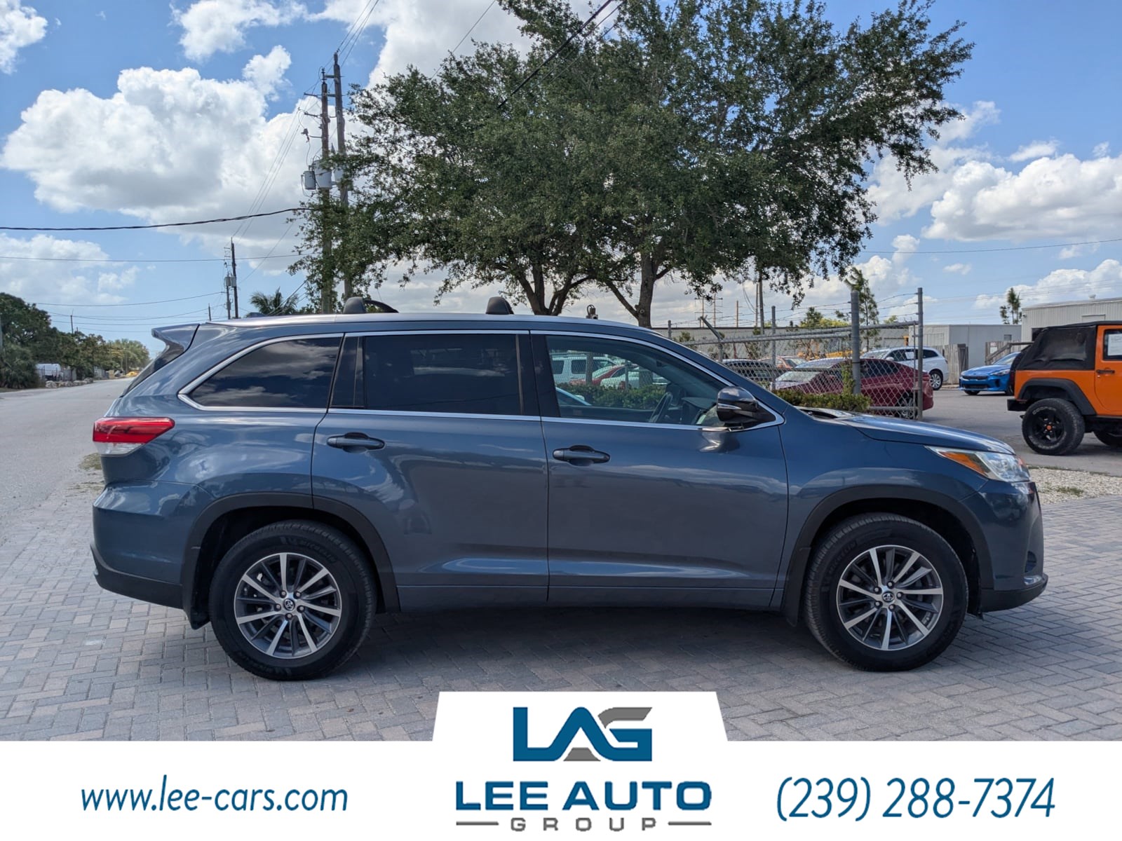 2018 Toyota Highlander XLE photo 2