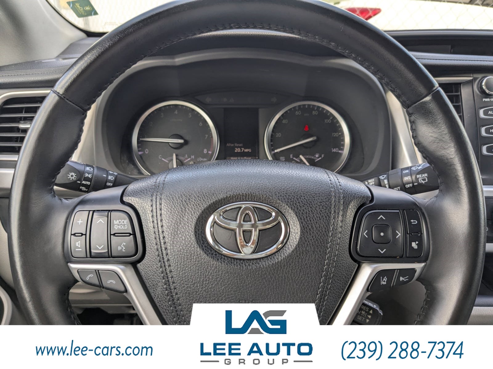 2018 Toyota Highlander XLE photo 23