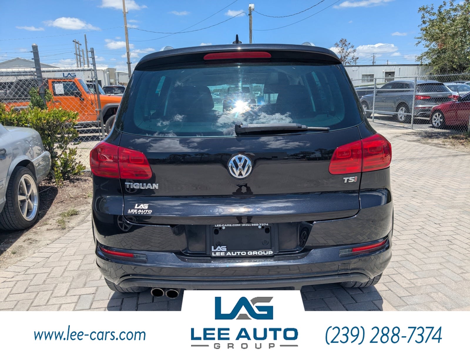 2017 Volkswagen Tiguan Sport photo 4