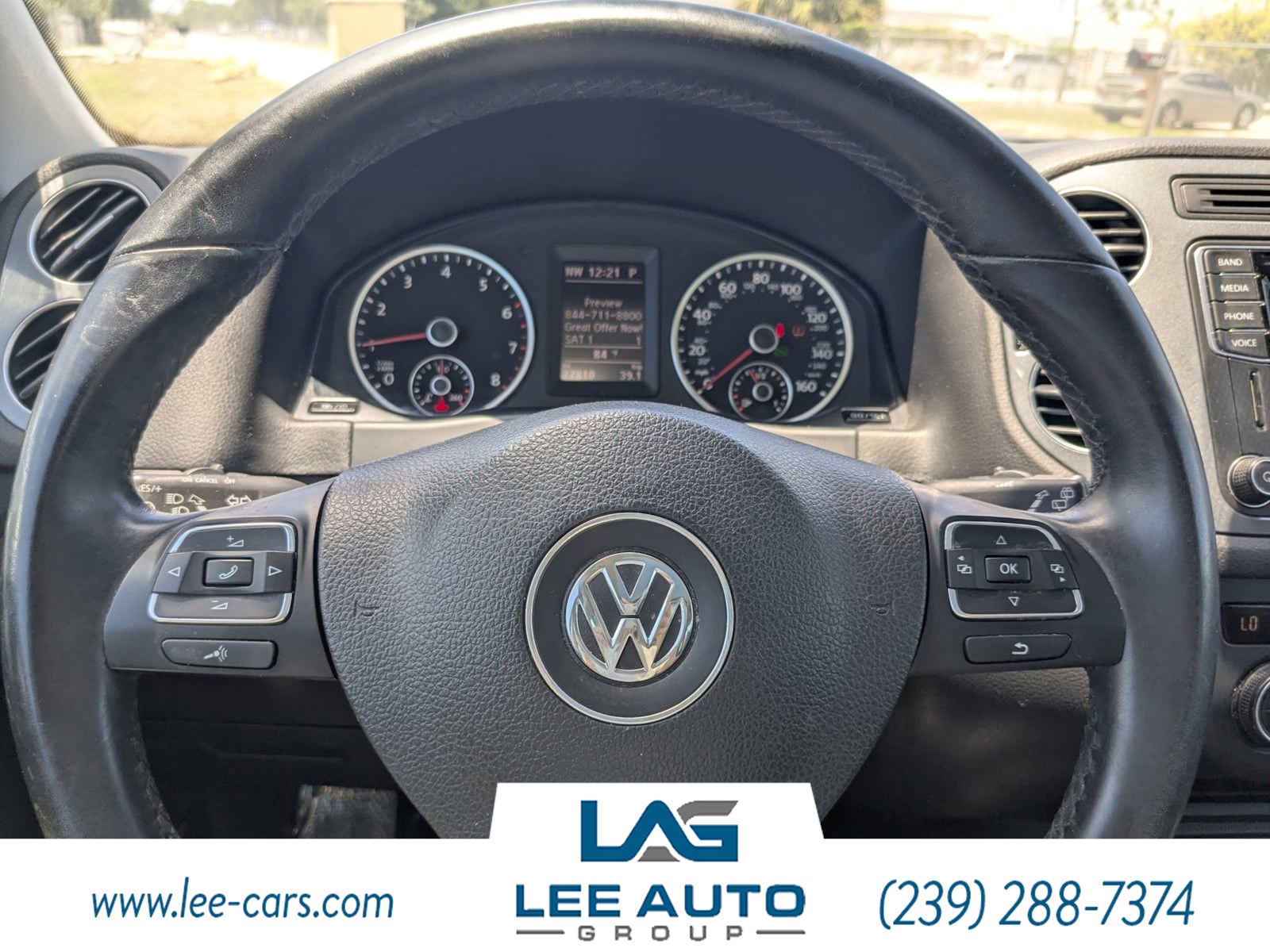 2017 Volkswagen Tiguan Sport photo 23
