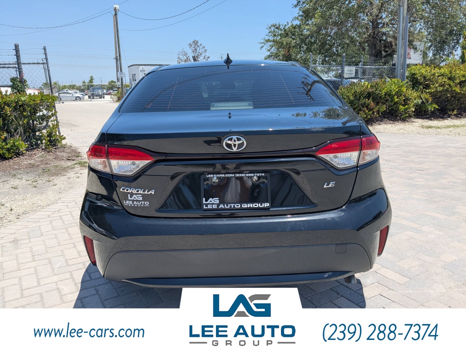2022 Toyota Corolla LE photo 4