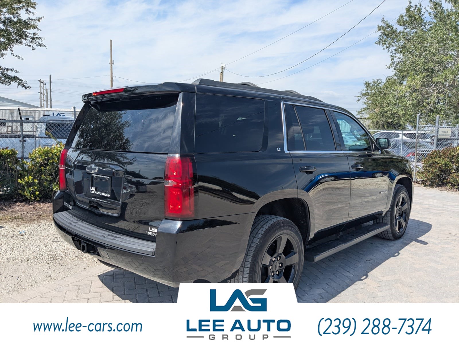 2018 Chevrolet Tahoe LT RST photo 3