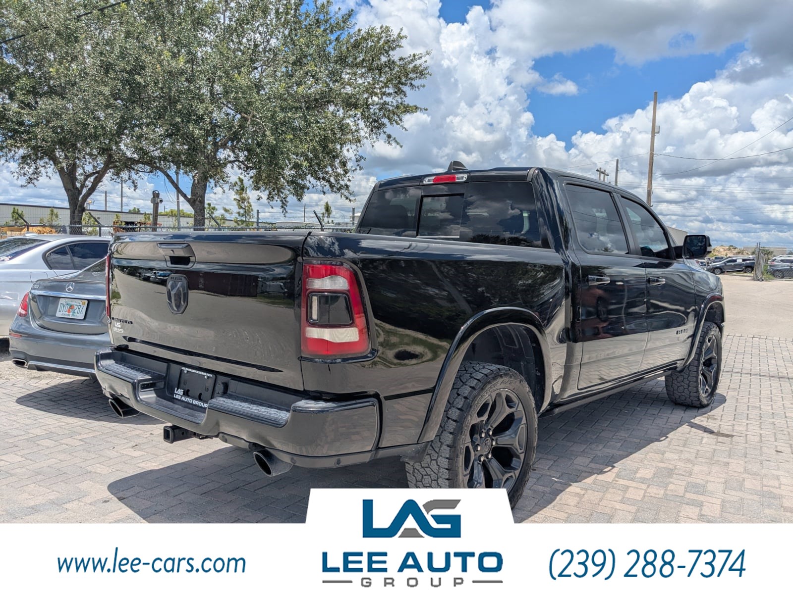 2021 Ram 1500 Limited Night Edition photo 3
