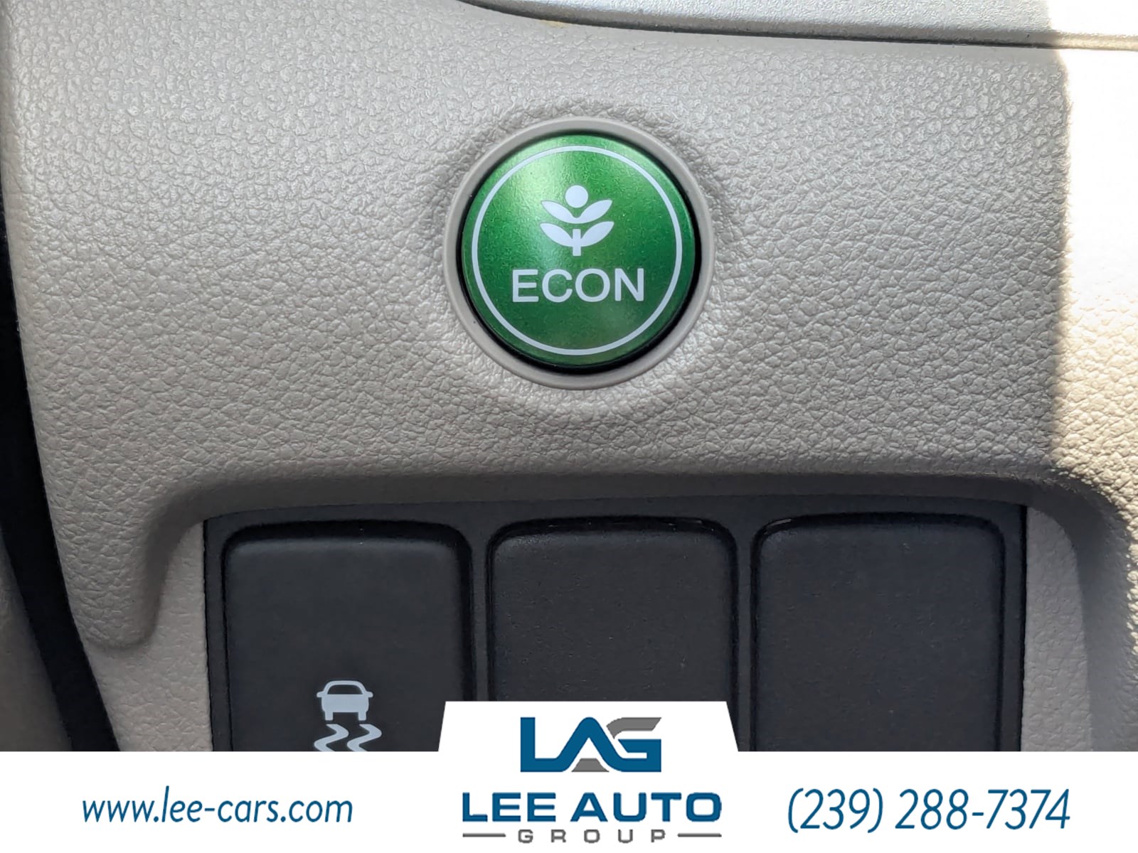 2013 Honda CR-V LX photo 17