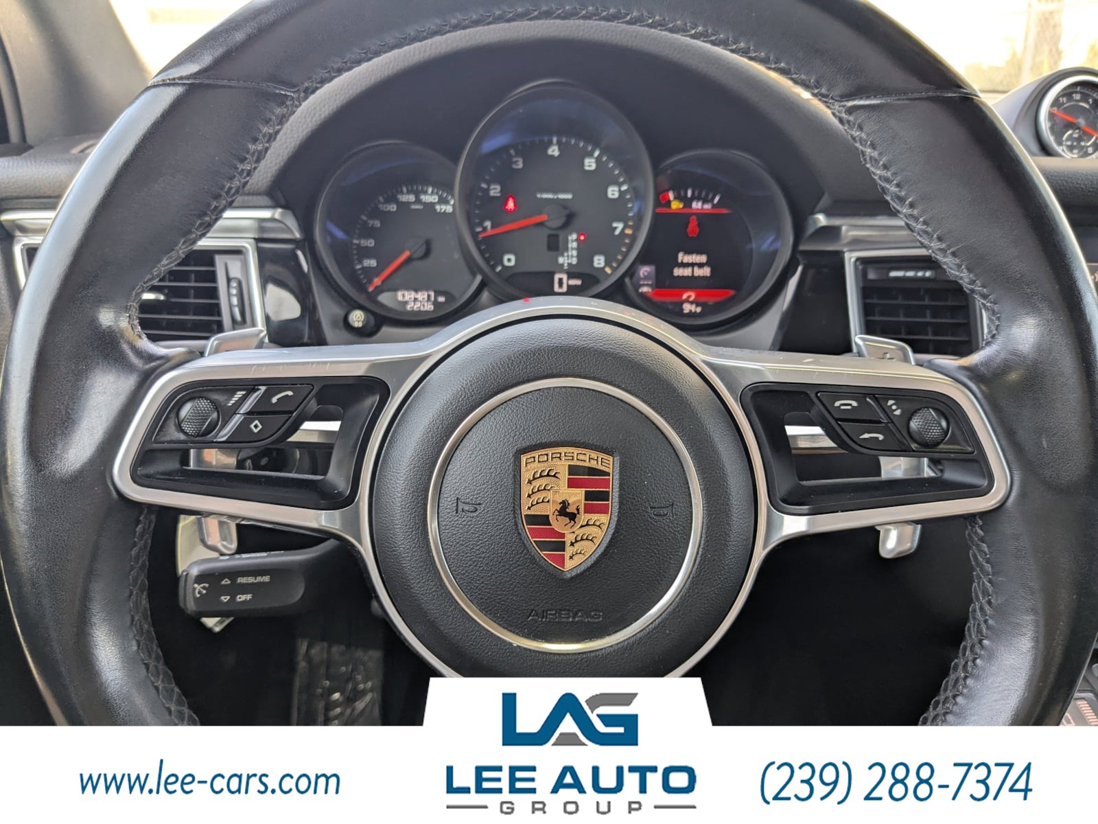2017 Porsche Macan photo 23