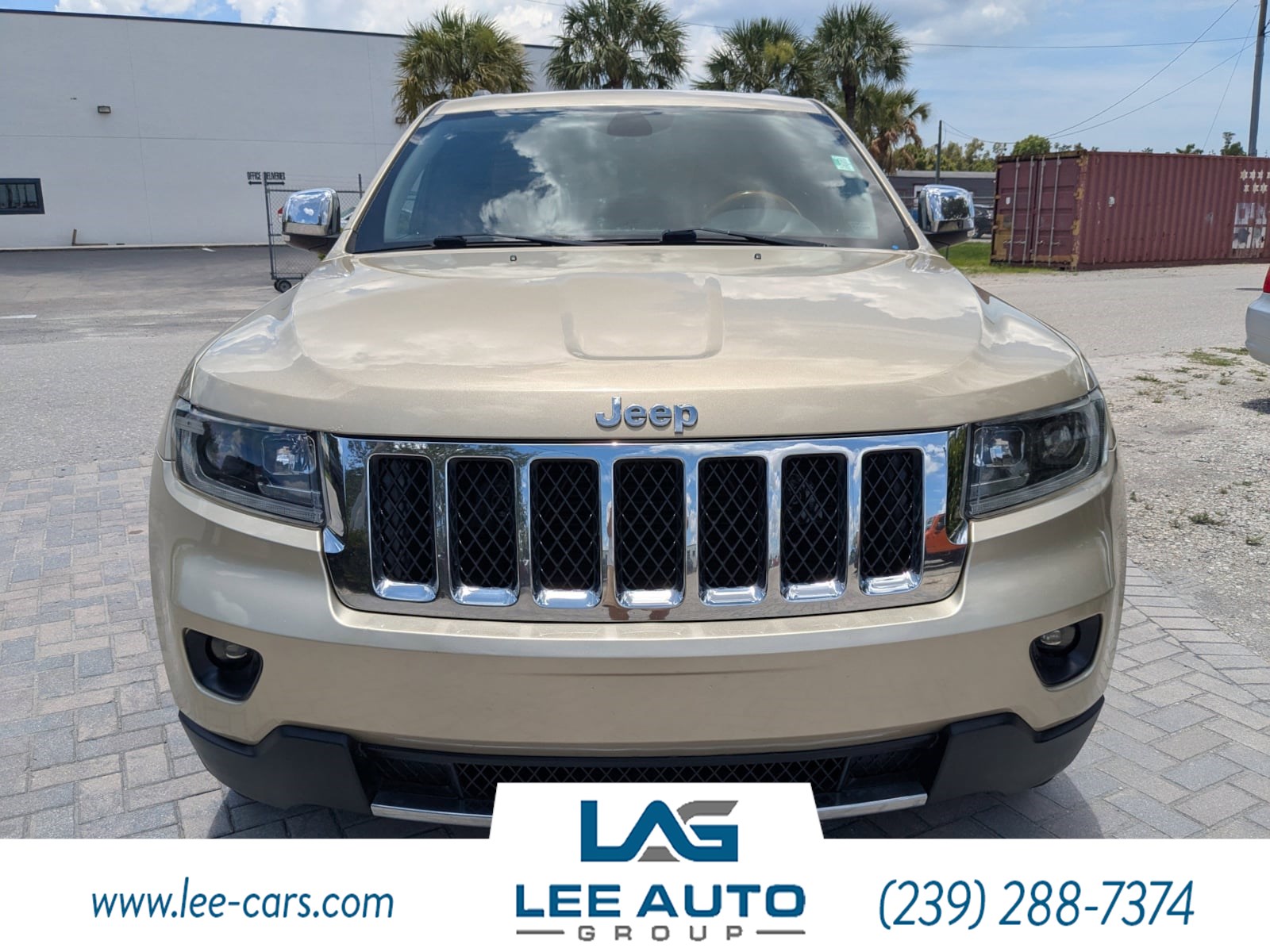 2011 Jeep Grand Cherokee Overland photo 8