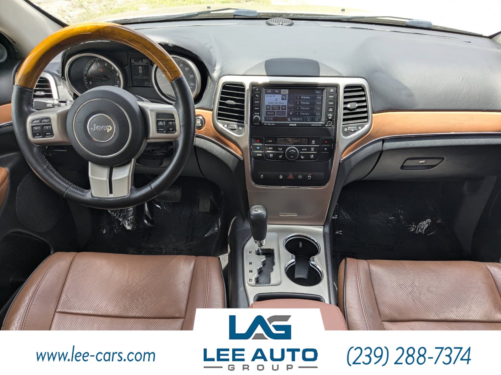 2011 Jeep Grand Cherokee Overland photo 11