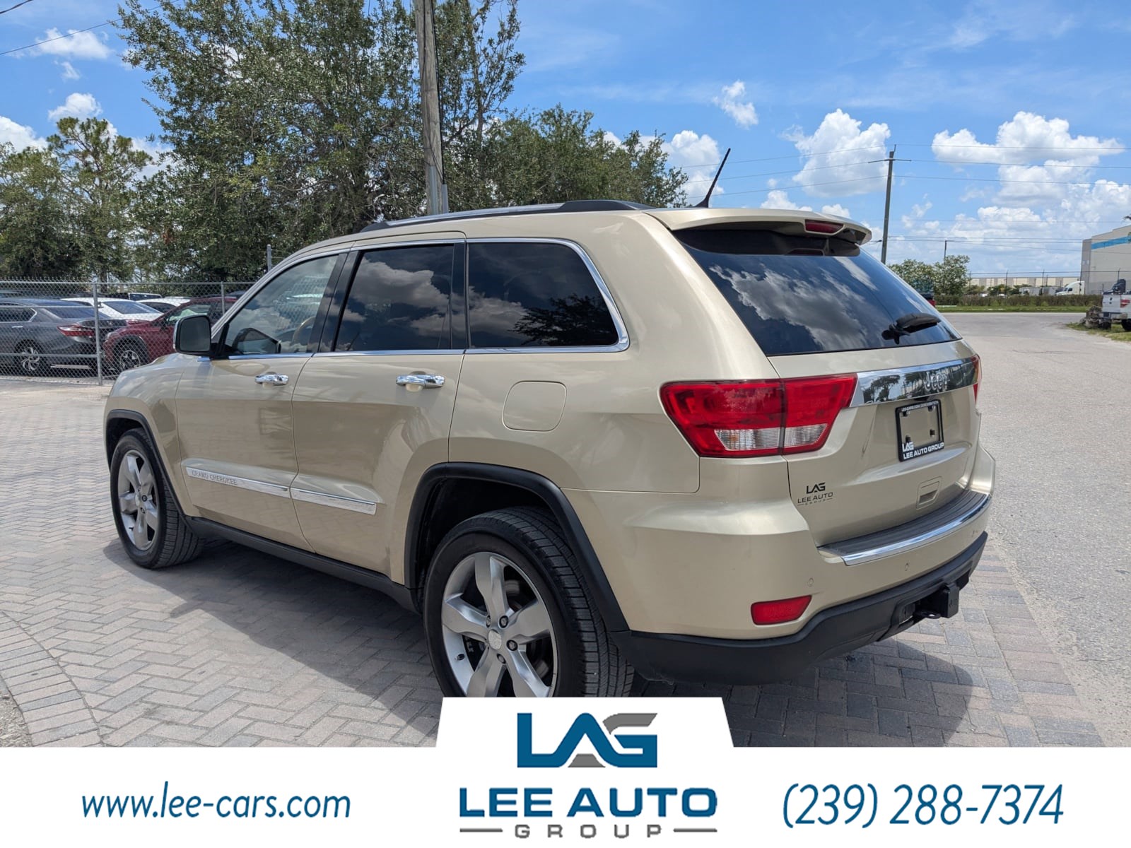 2011 Jeep Grand Cherokee Overland photo 5