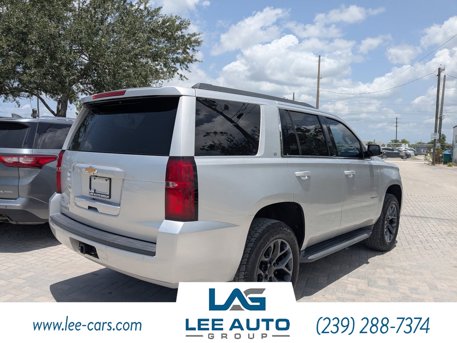 2017 Chevrolet Tahoe LT photo 3